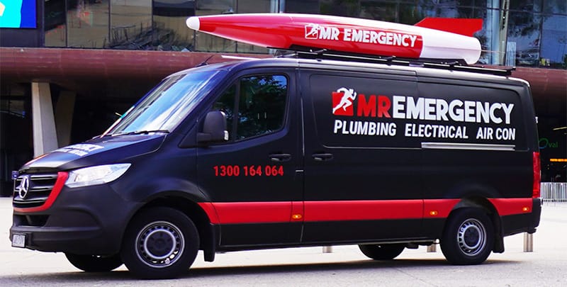 Mr Emergcny Electrical van